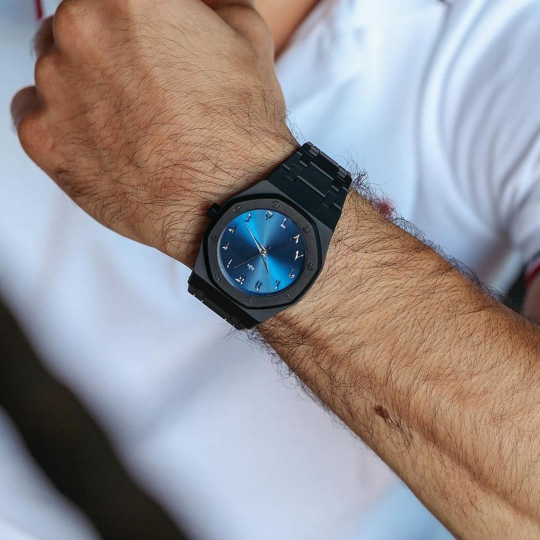 eight-kuwait-watch-arabic-skull-blue