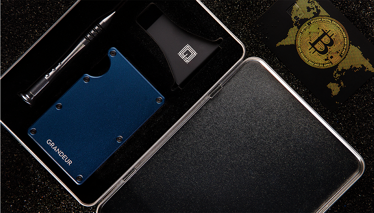 grandeur-aluminium-navy-cardholder-rfid-85-x-45-mm
