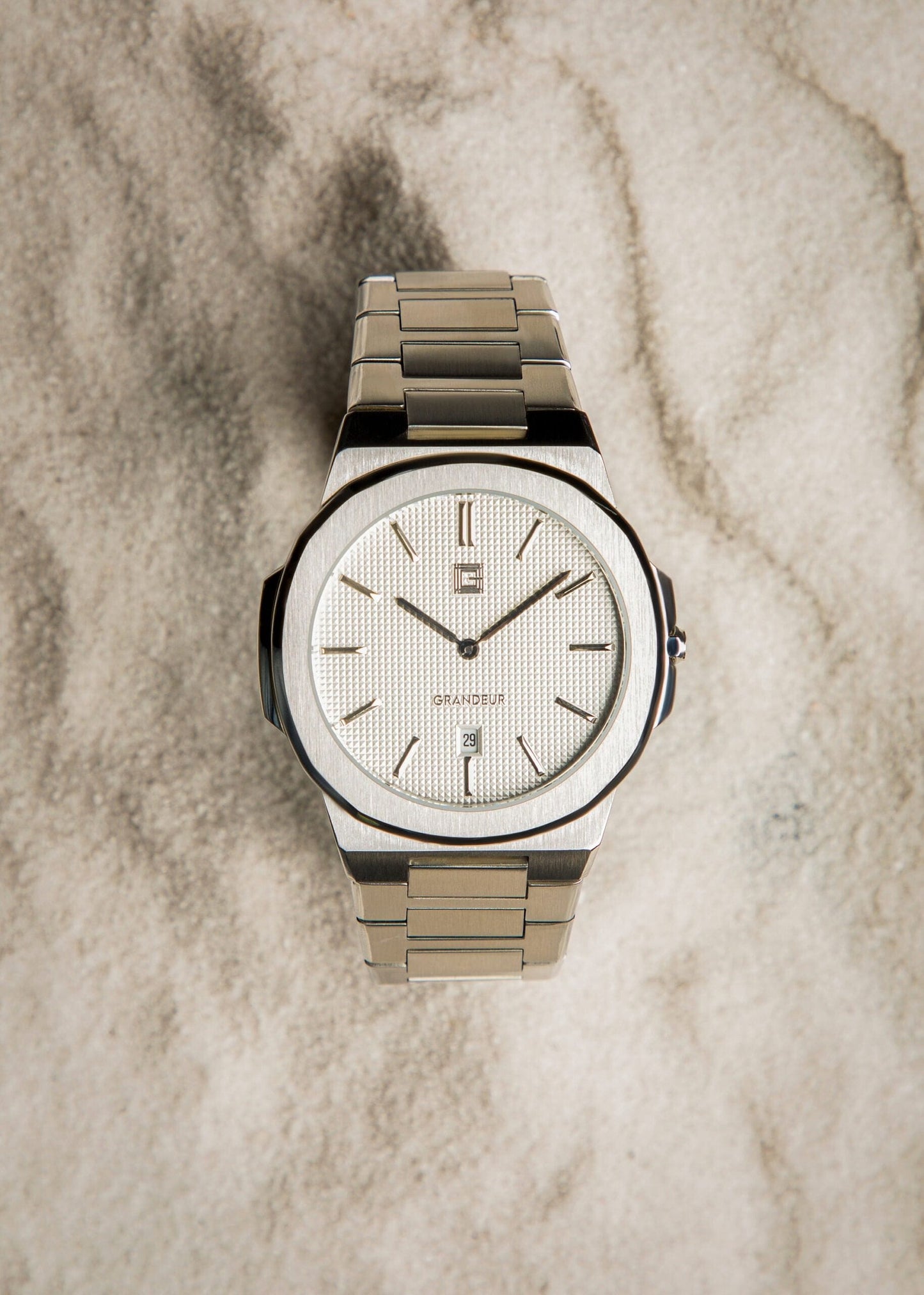 grandeur-white-diamond-ultra-thin-40-mm