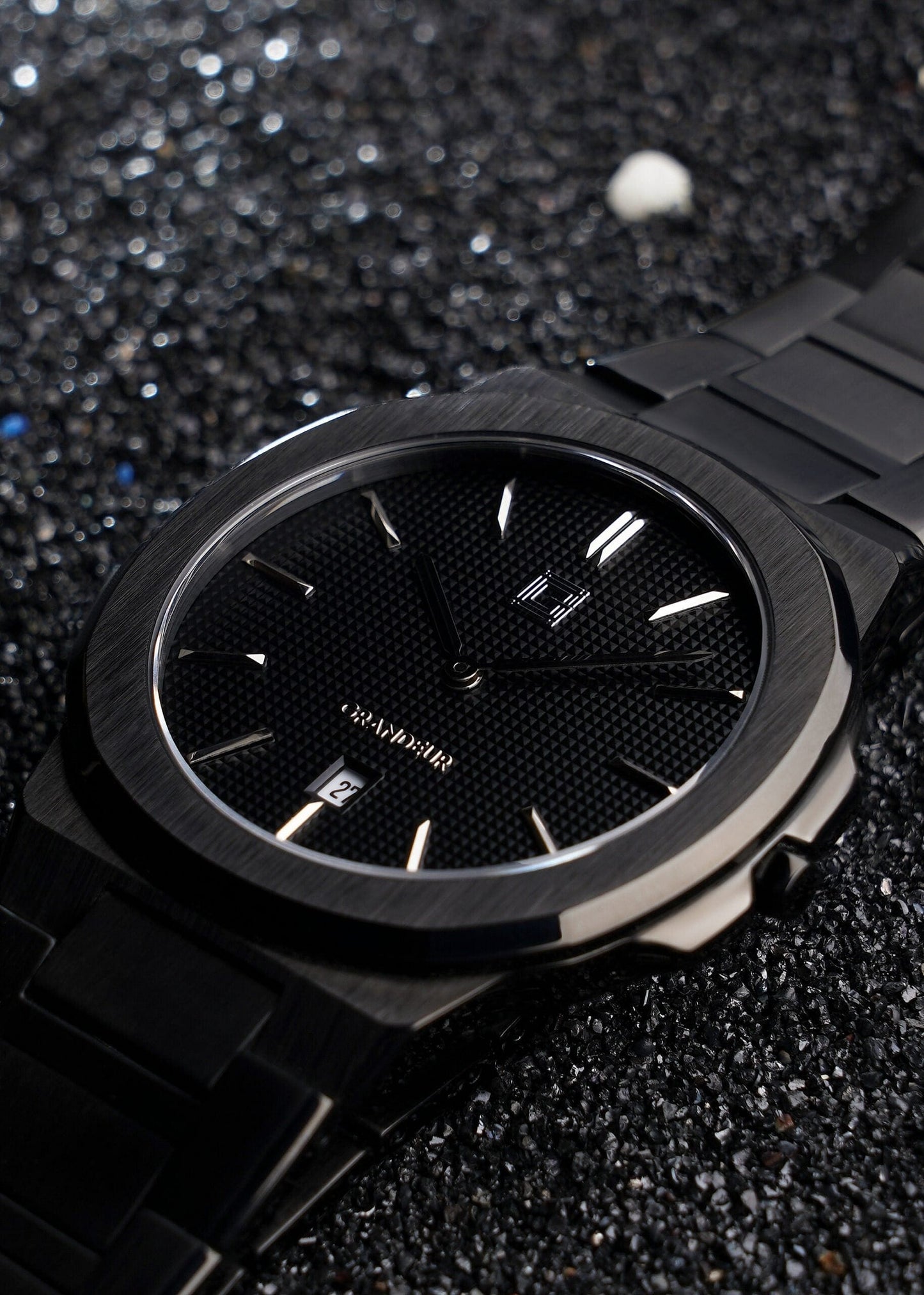 grandeur-noir-de-jais-ultra-thin-40-mm