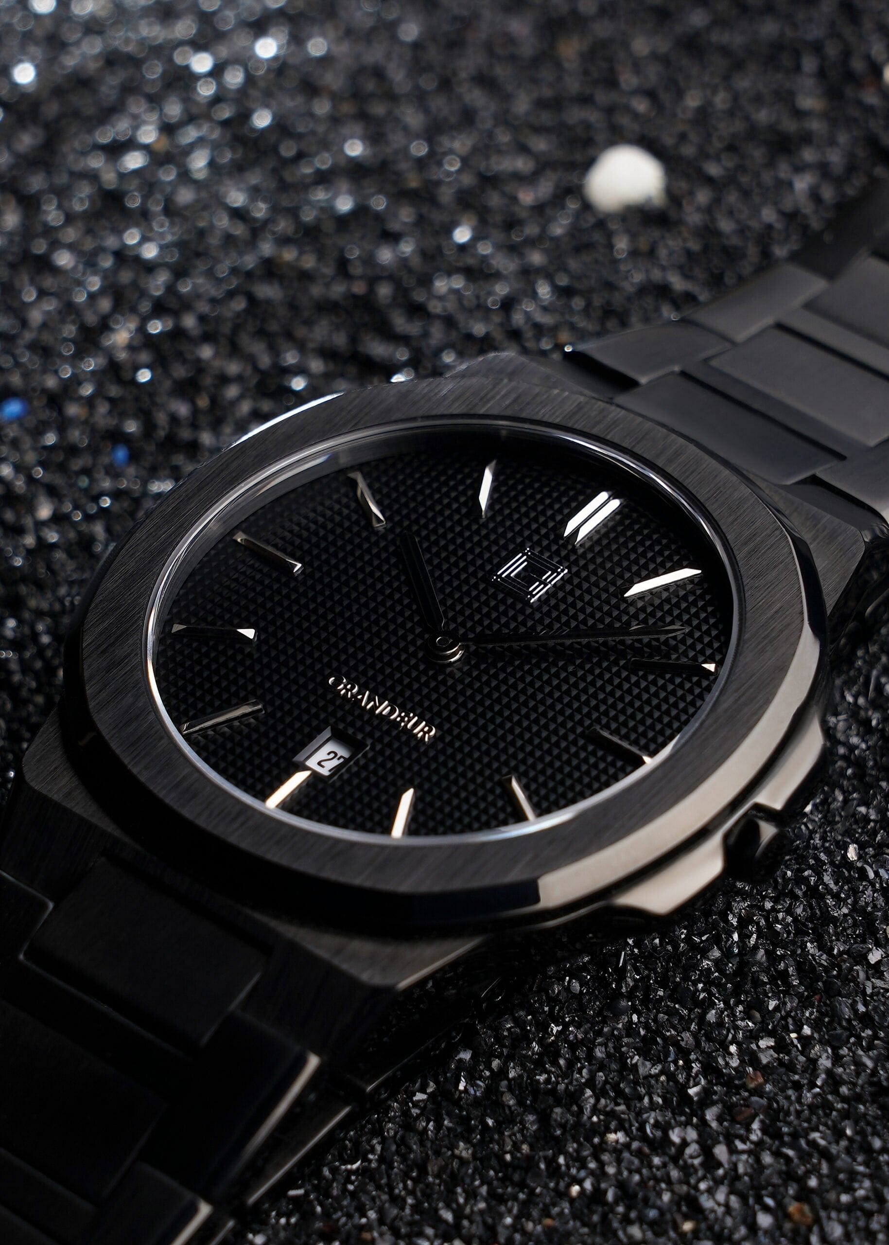 grandeur-noir-de-jais-ultra-thin-40-mm