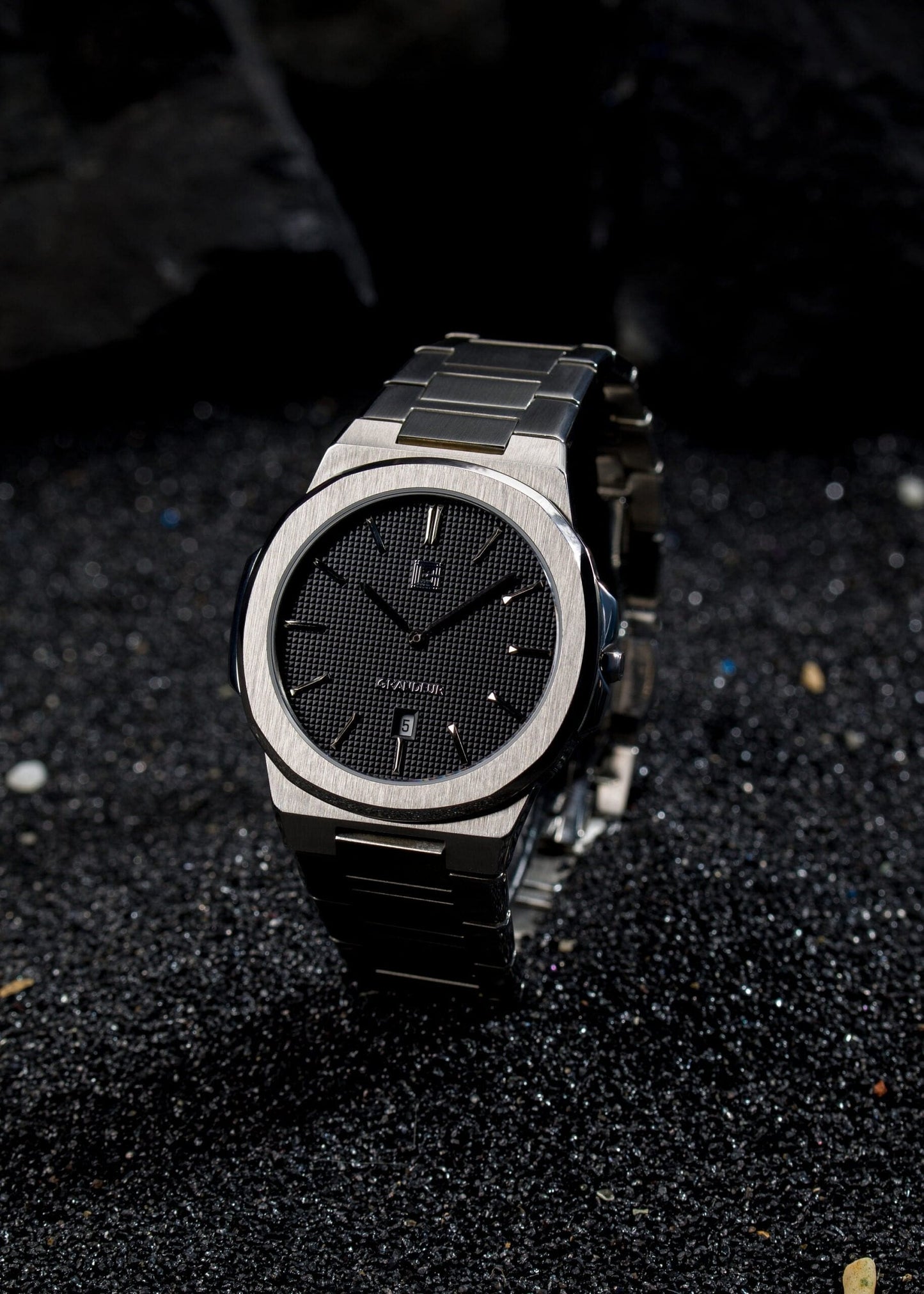 grandeur-nemesis-black-ultra-thin-40-mm