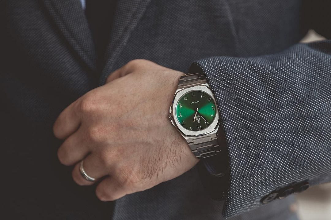 saatchi-super-slim-green