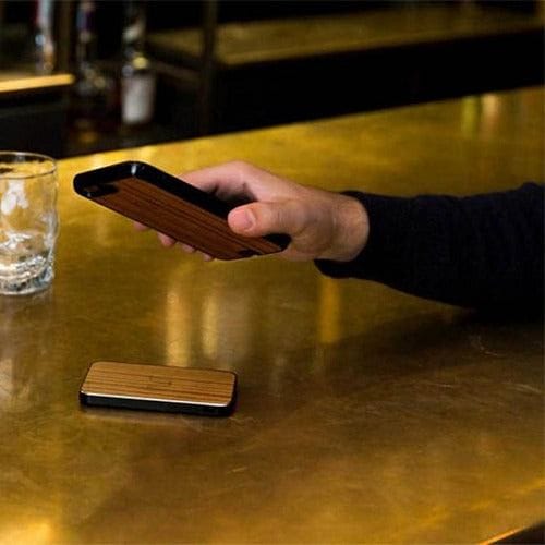 woodie-milano-wireless-power-bank-wood-teak