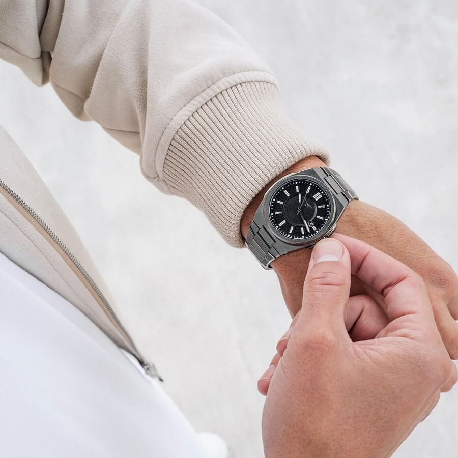 zinvo-rival-gunmetal-42mm-watch