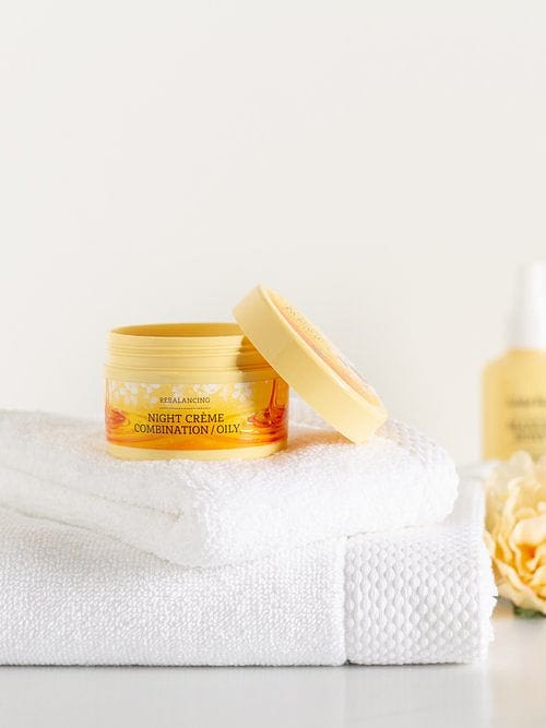Wild Ferns Manuka Honey Rebalancing Night Crème Combination / Oily 100g