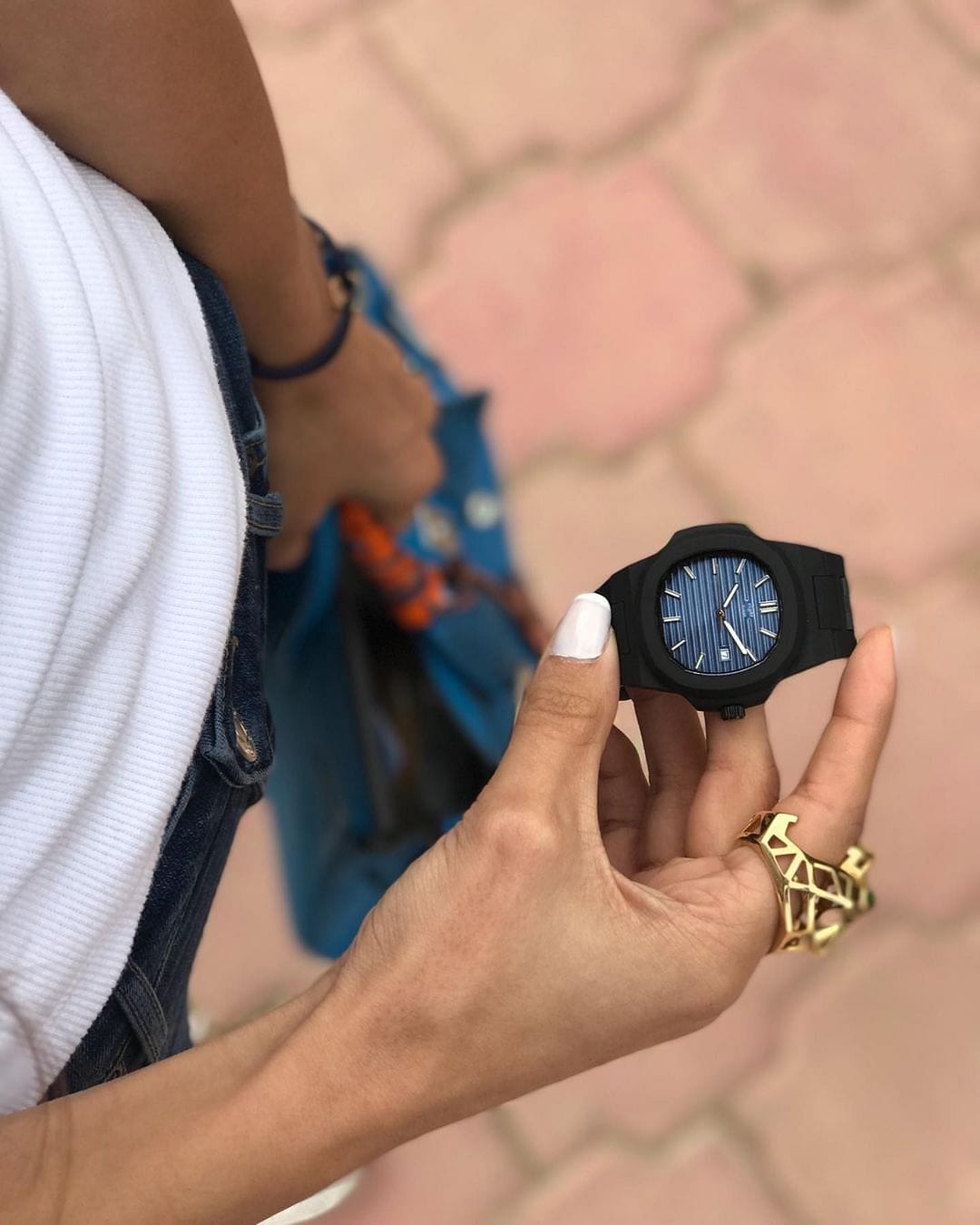 eight-kuwait-watch-blue-marine-unisex-watch