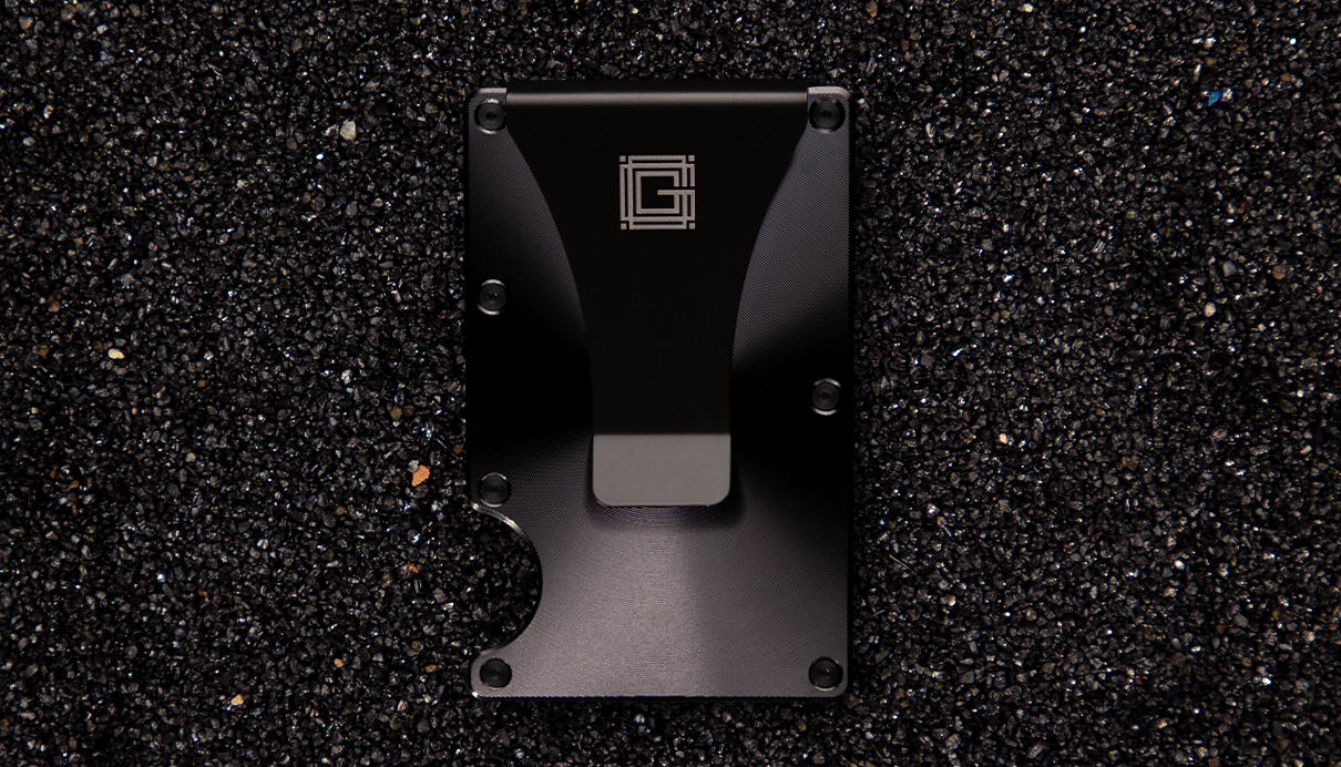 grandeur-aluminium-black-rise-cardholder-rfid-85-x-45-mm
