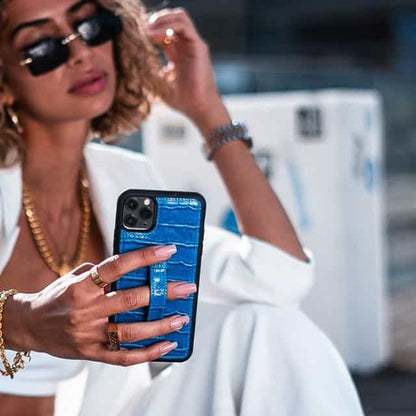 iphone-12-pro-finger-holder-case-croco-blue