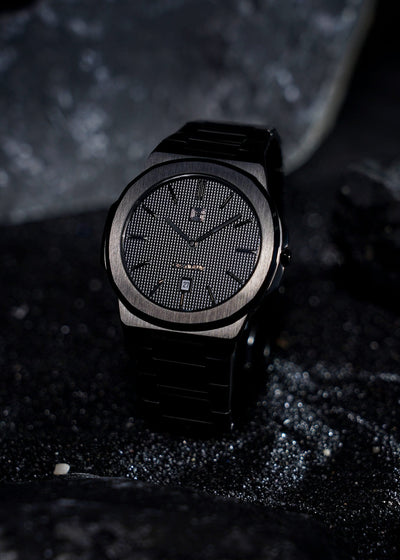 grandeur-noir-de-jais-ultra-thin-40-mm