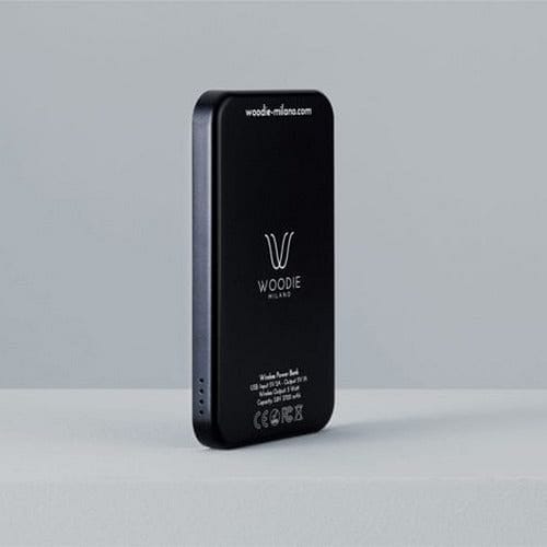 woodie-milano-wireless-power-bank-carbon-look-ash